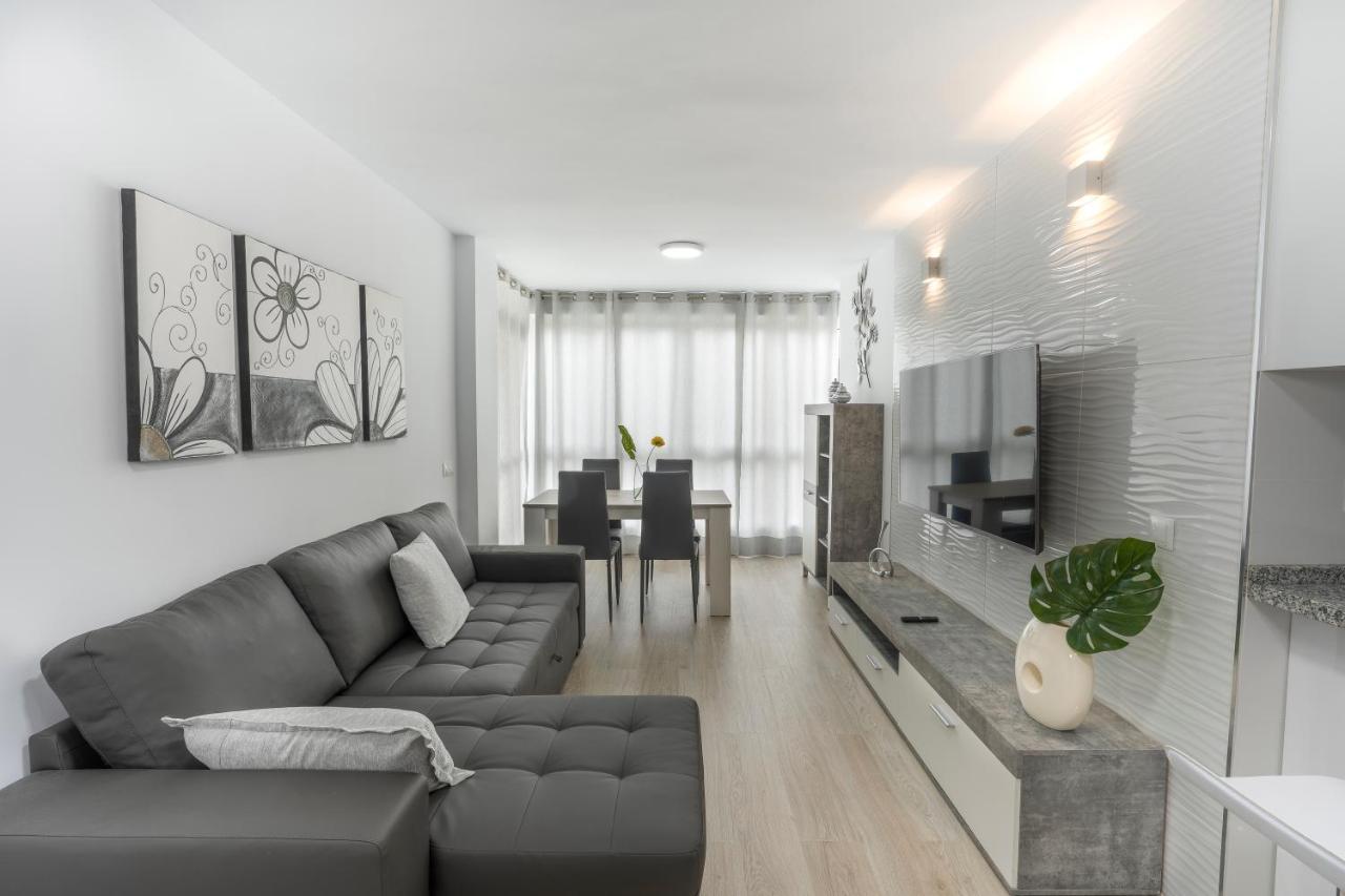 Apartamento Benalmadena Puerto Marina Apartment ภายนอก รูปภาพ