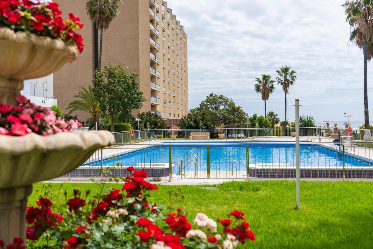 Apartamento Benalmadena Puerto Marina Apartment ภายนอก รูปภาพ