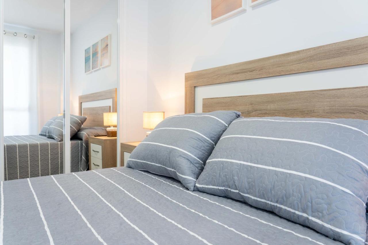 Apartamento Benalmadena Puerto Marina Apartment ภายนอก รูปภาพ