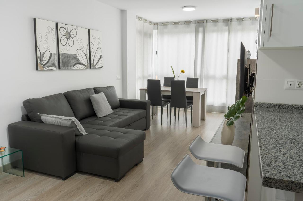 Apartamento Benalmadena Puerto Marina Apartment ภายนอก รูปภาพ