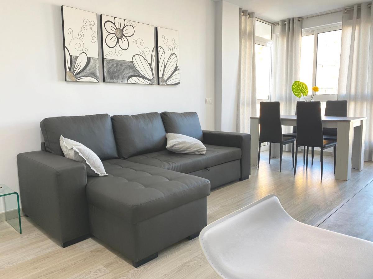 Apartamento Benalmadena Puerto Marina Apartment ภายนอก รูปภาพ