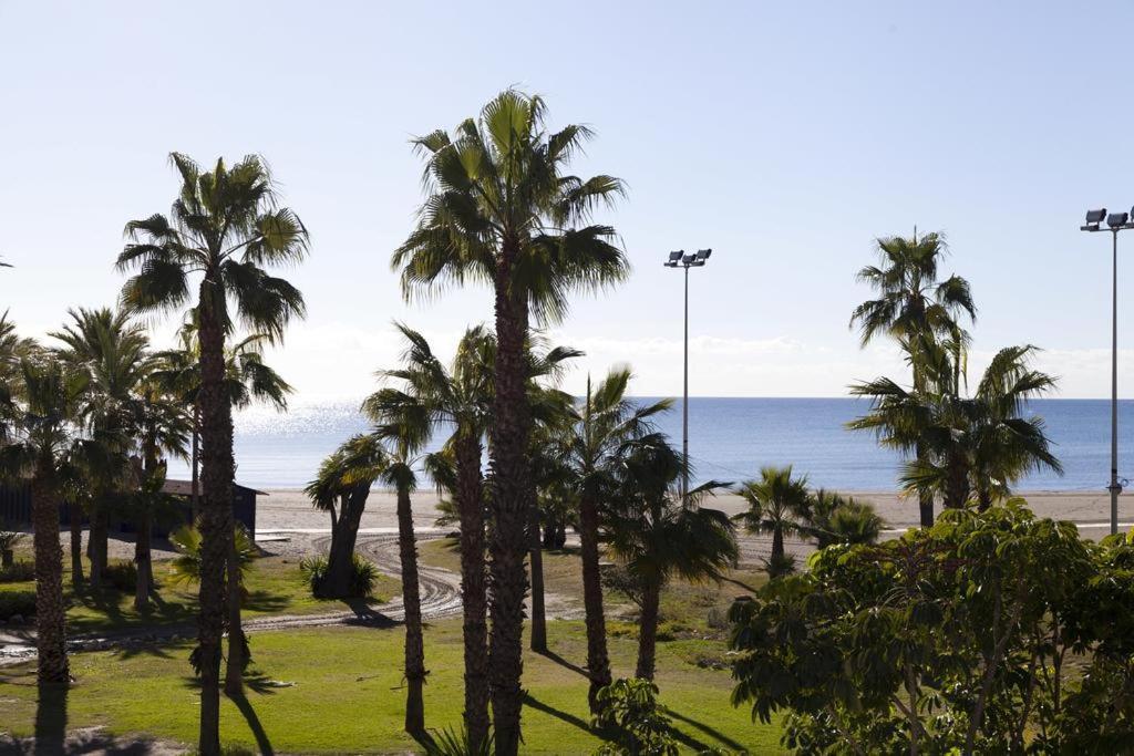 Apartamento Benalmadena Puerto Marina Apartment ภายนอก รูปภาพ