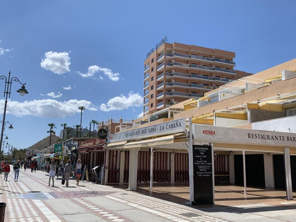 Apartamento Benalmadena Puerto Marina Apartment ภายนอก รูปภาพ