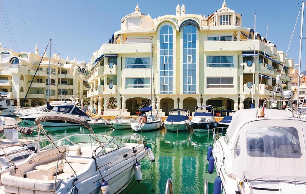 Apartamento Benalmadena Puerto Marina Apartment ภายนอก รูปภาพ